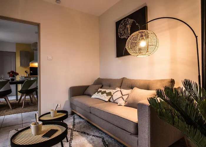 Centre - L'aventurier - Parking